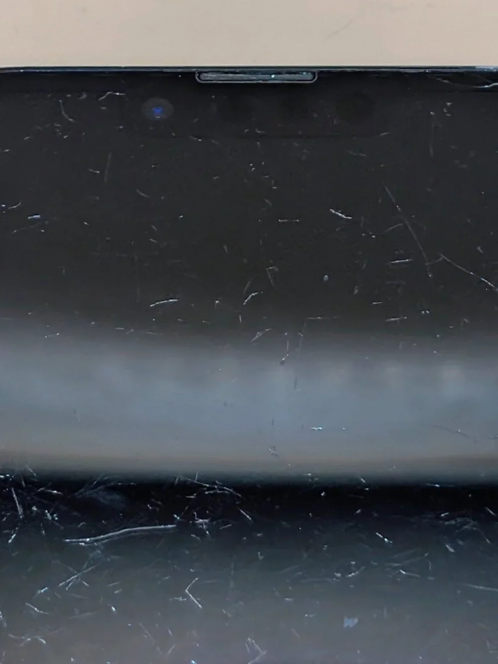iPhone 14 256GB (Cracked casing)***